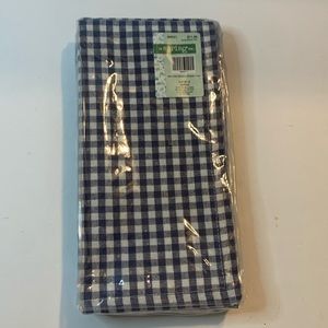 The Spring Shop Blue/White checkered Set of 4 Napkins Approximately 20 X 20 New